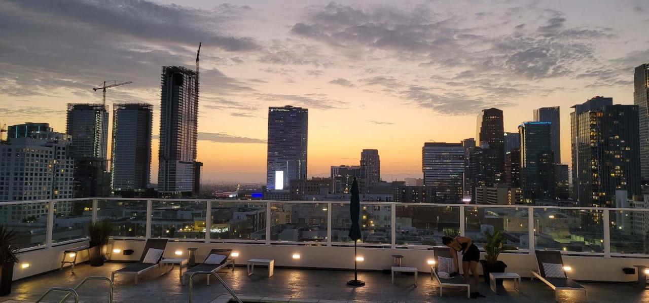 Nyc Styled Loft In Dtla, Sleeps 4 With Free Parking! Apartamento Los Angeles Exterior foto