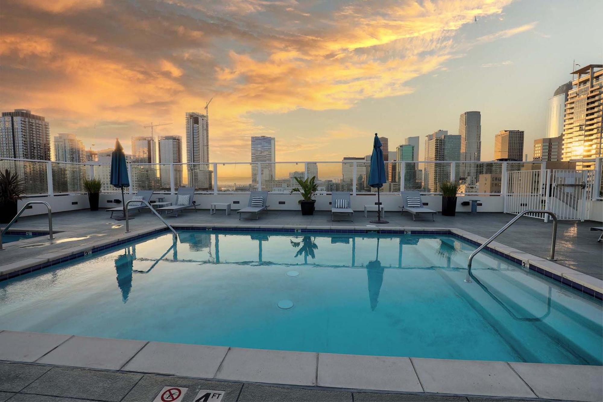 Nyc Styled Loft In Dtla, Sleeps 4 With Free Parking! Apartamento Los Angeles Exterior foto