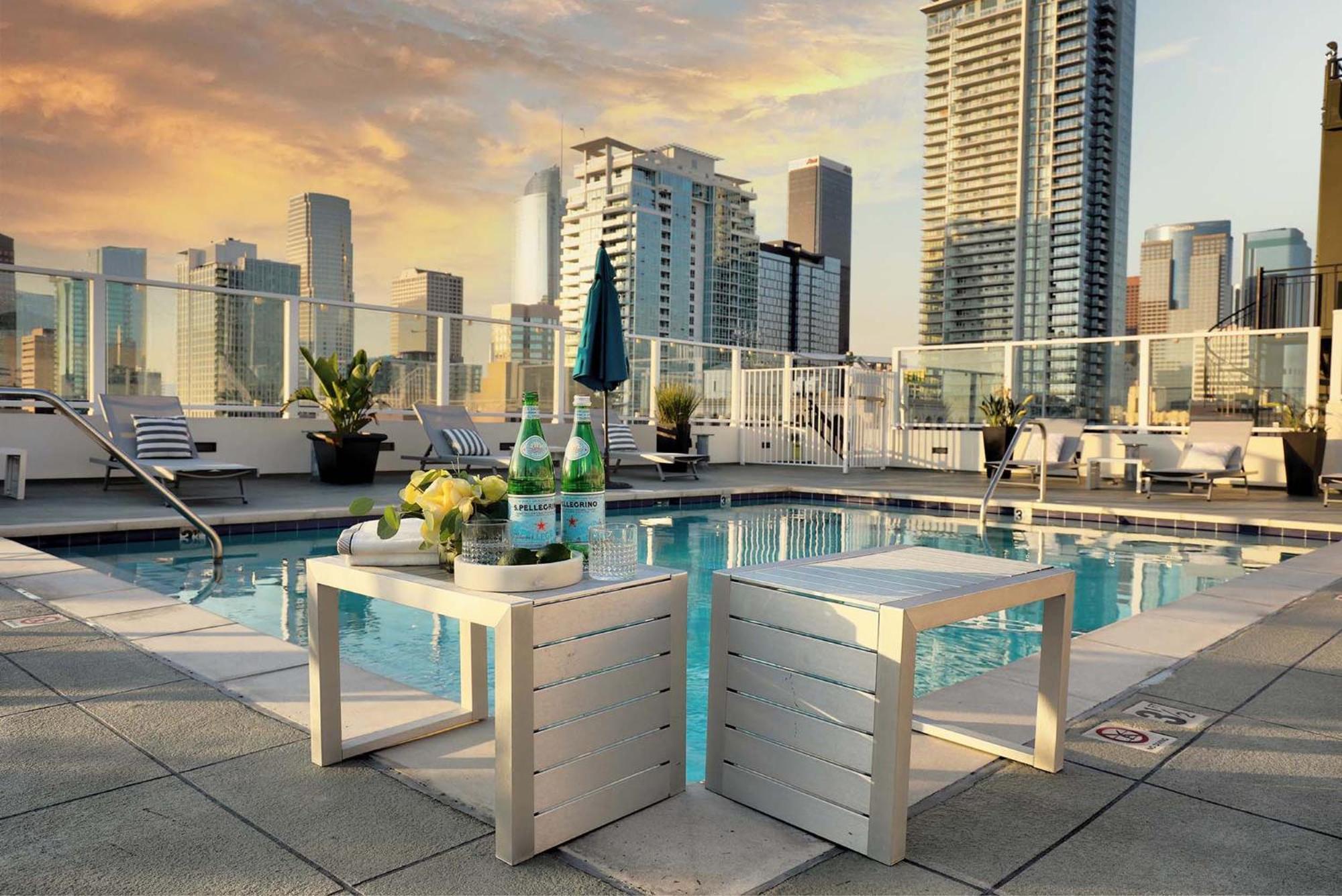 Nyc Styled Loft In Dtla, Sleeps 4 With Free Parking! Apartamento Los Angeles Exterior foto